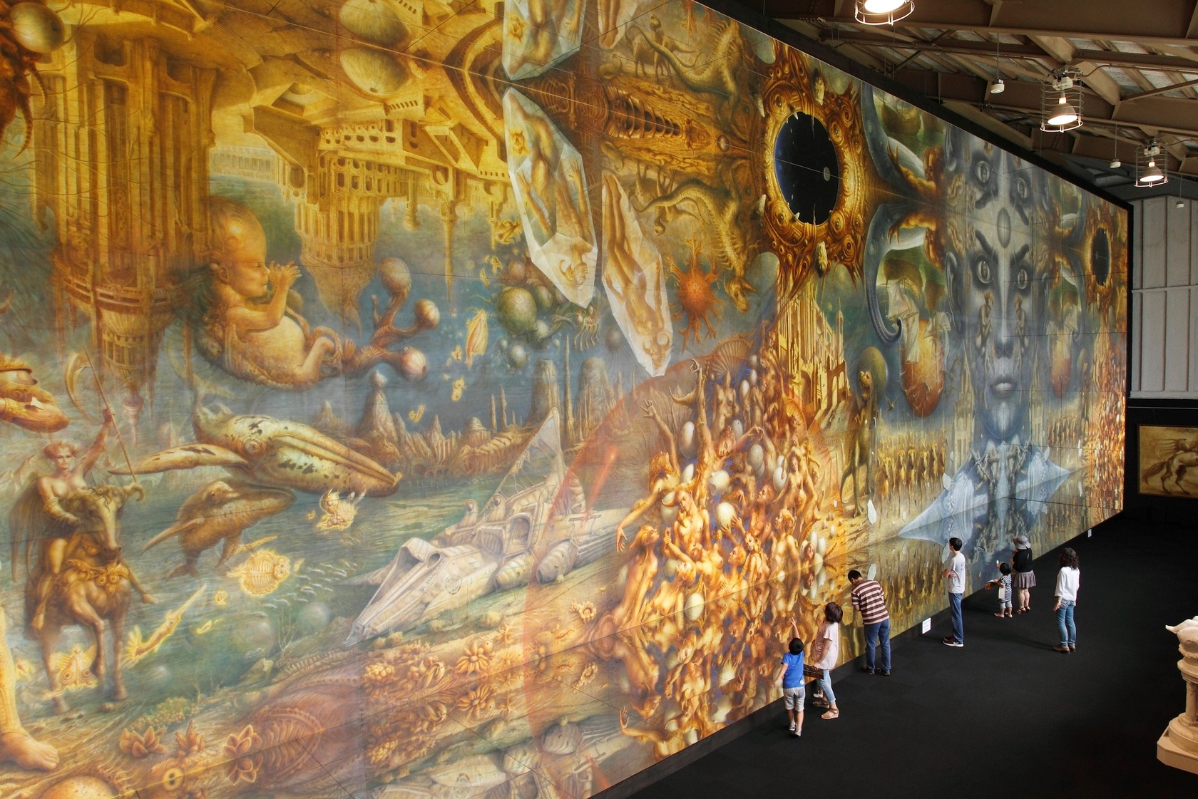 世界最大油彩画を常設展示の太陽の森ディマシオ美術館