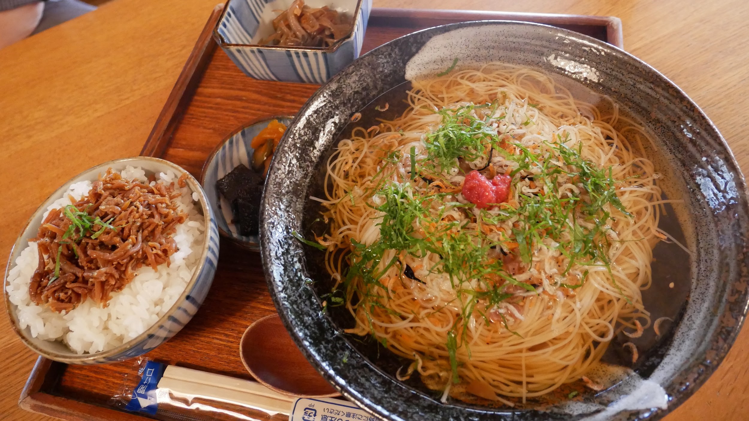 梅じゃこそうめんとじゃこ飯