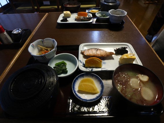「やはぎ」の朝食