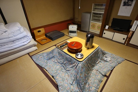 セキュリティーも安心 「若葉荘」の客室